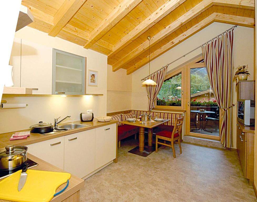 Appartement Zottl Mayrhofen Rum bild